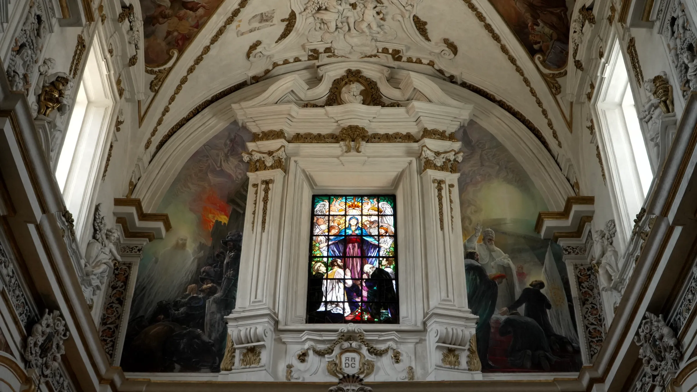 chiesa del sacro nome di gesu01